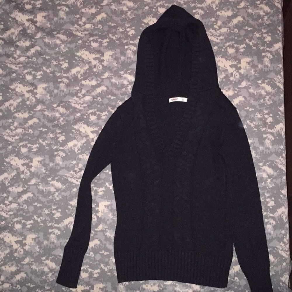 Old Navy Knitted, raised pattern sweater w/hood.